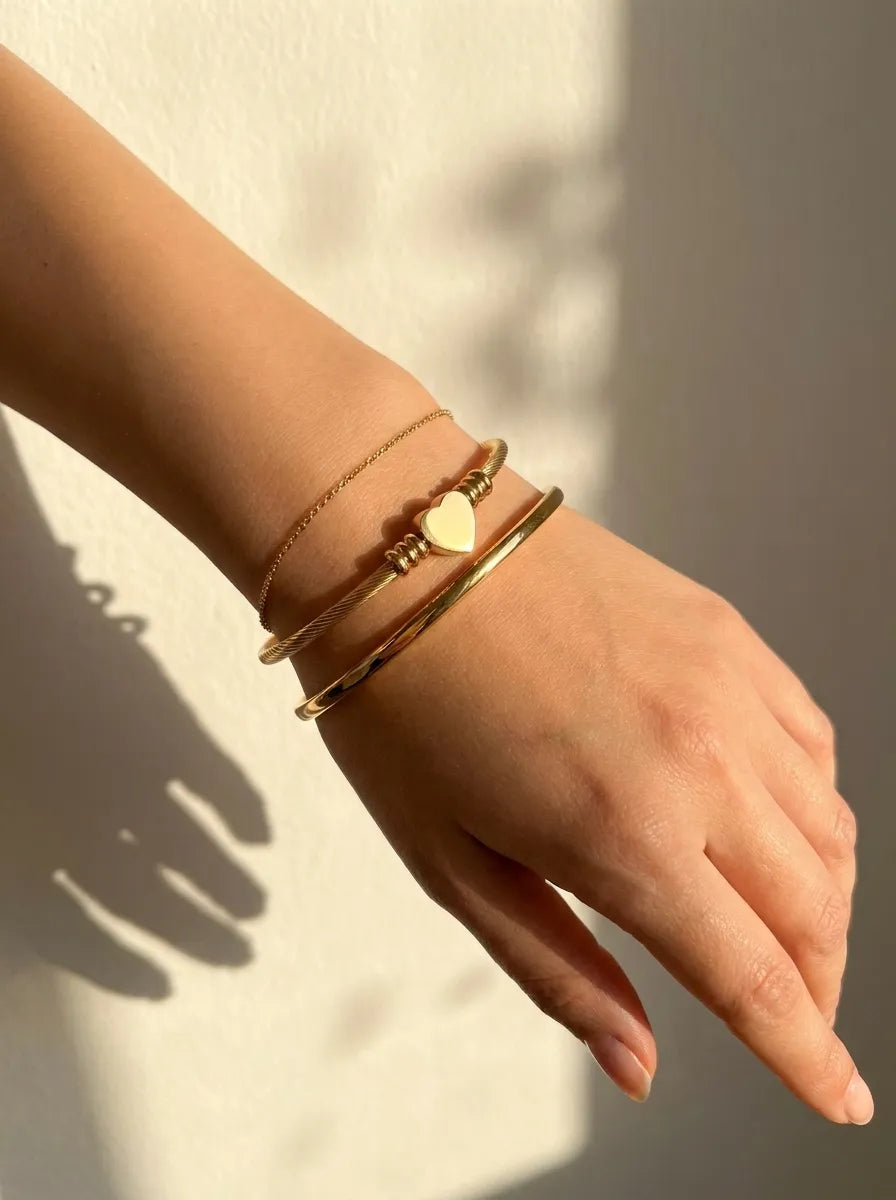 Torsade Coeur 18ct Gold Plated Cuff