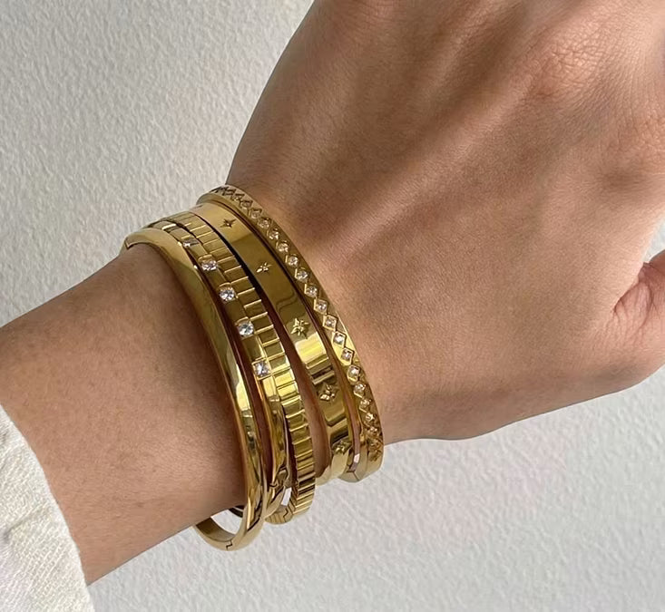 Bracelets & Bangles