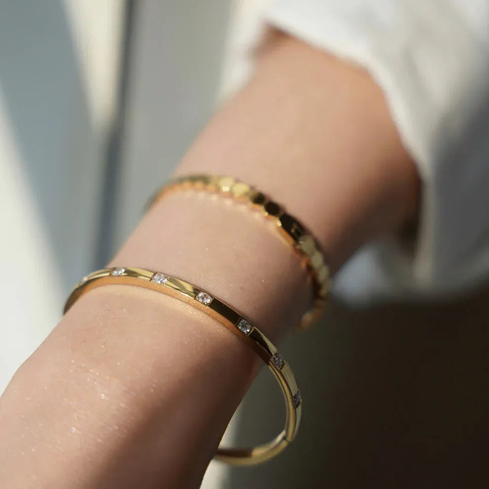 Éclipse Crystal Station 18ct Gold Plated Bangle