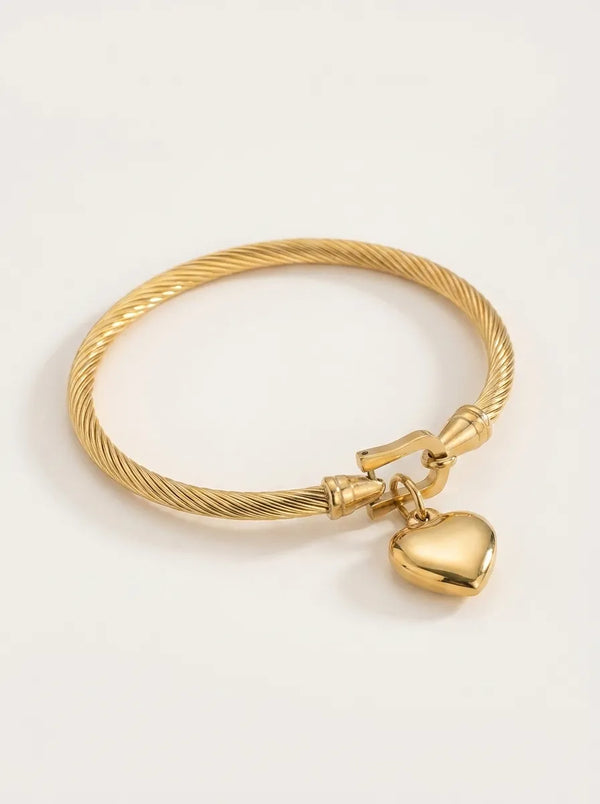 Amour Charm Heart 18ct Gold Plated Bangle