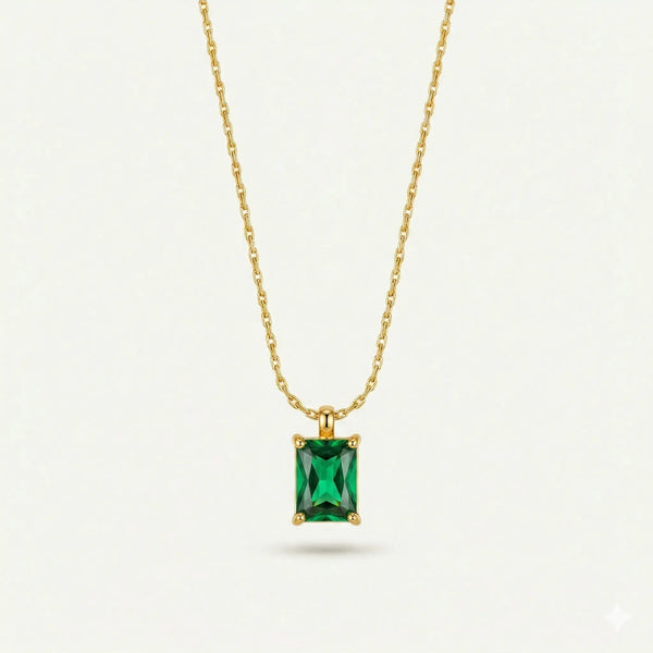 Émeraude Solitaire Necklace - 18K Gold Plated