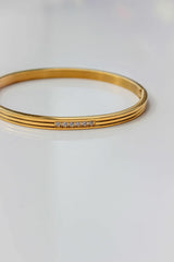 Sillon Crystal 18ct Gold Plated Bangle