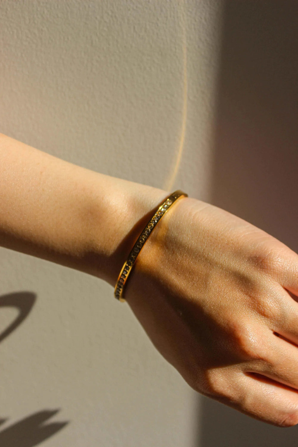 Rivière Full Pavé 18ct Gold Plated Bangle