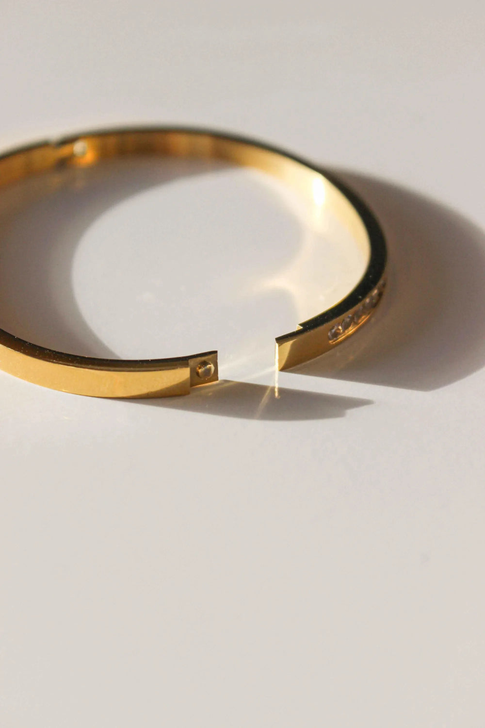 Rivière Full Pavé 18ct Gold Plated Bangle