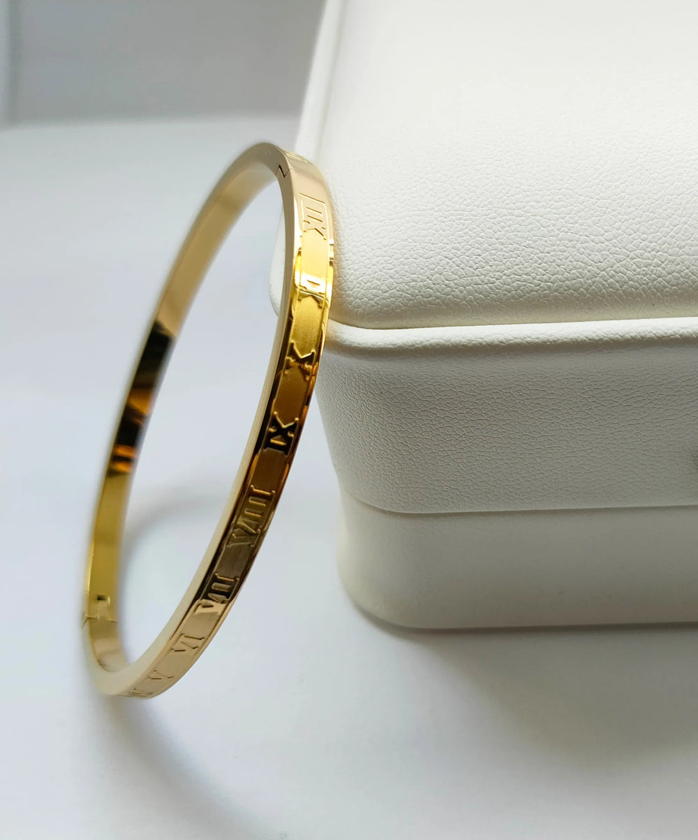 Tempus Roman 18ct Gold Plated Bangle