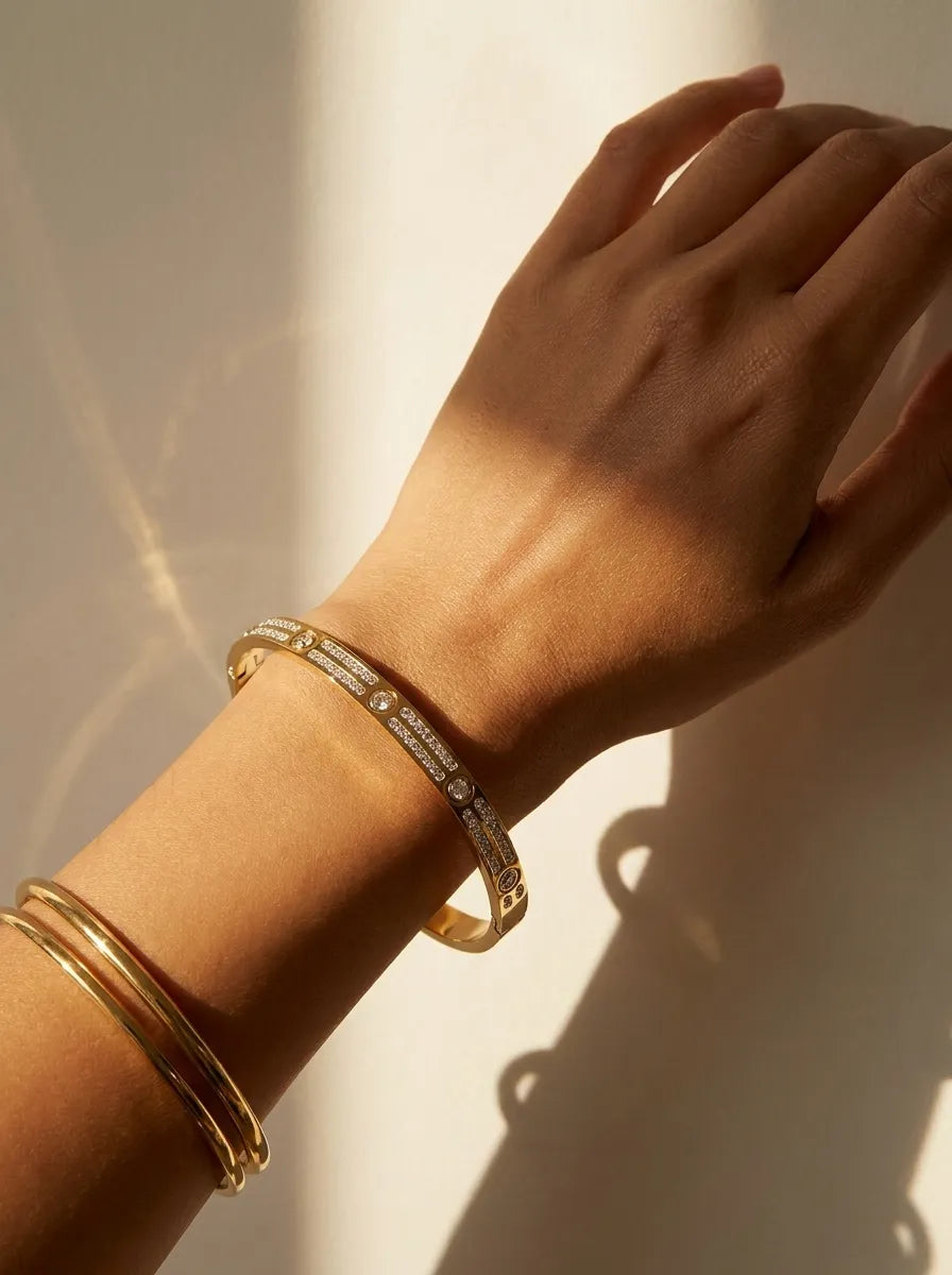 Constellation Solitaire 18ct Gold Plated Bangle
