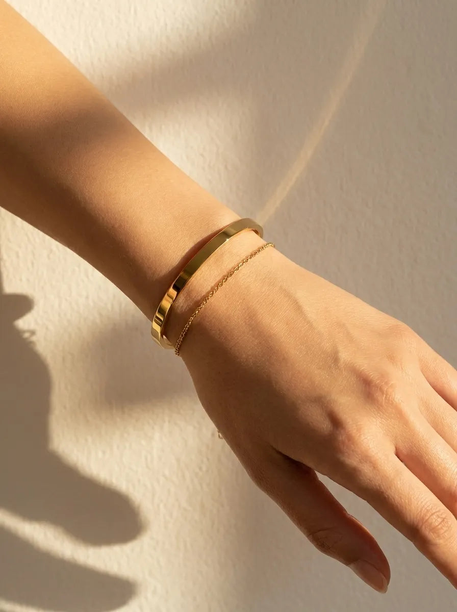 Épure Minimalist 18ct Gold Plated Cuff